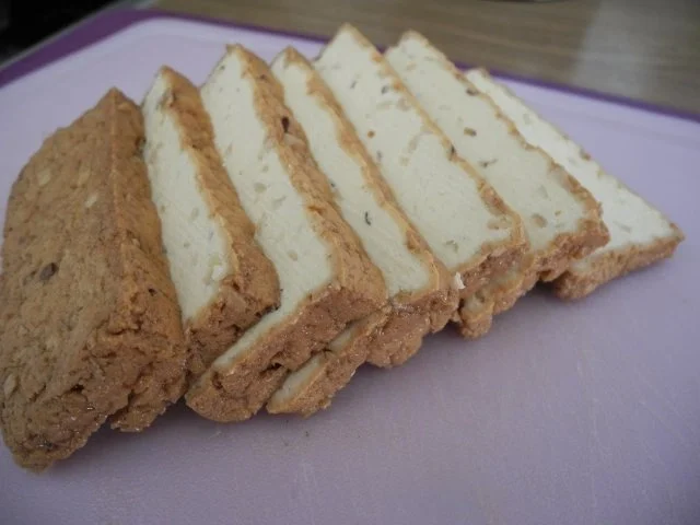 Rezept: Schmorgurken an Kokosmilch mit Zuckerschoten dazu Kamut und Mandel - Tofu Bild Nr. 18 Schmorgurken an Kokosmilch mit Zuckerschoten dazu Kamut und Mandel - Tofu - Rezept - Bild Nr. 18