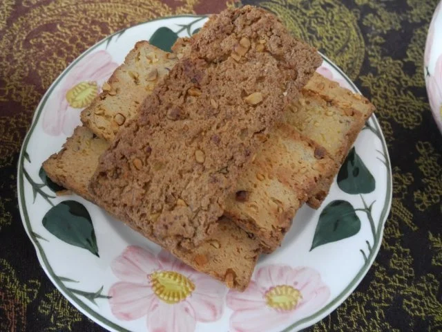 Rezept: Schmorgurken an Kokosmilch mit Zuckerschoten dazu Kamut und Mandel - Tofu Bild Nr. 20 Schmorgurken an Kokosmilch mit Zuckerschoten dazu Kamut und Mandel - Tofu - Rezept - Bild Nr. 20