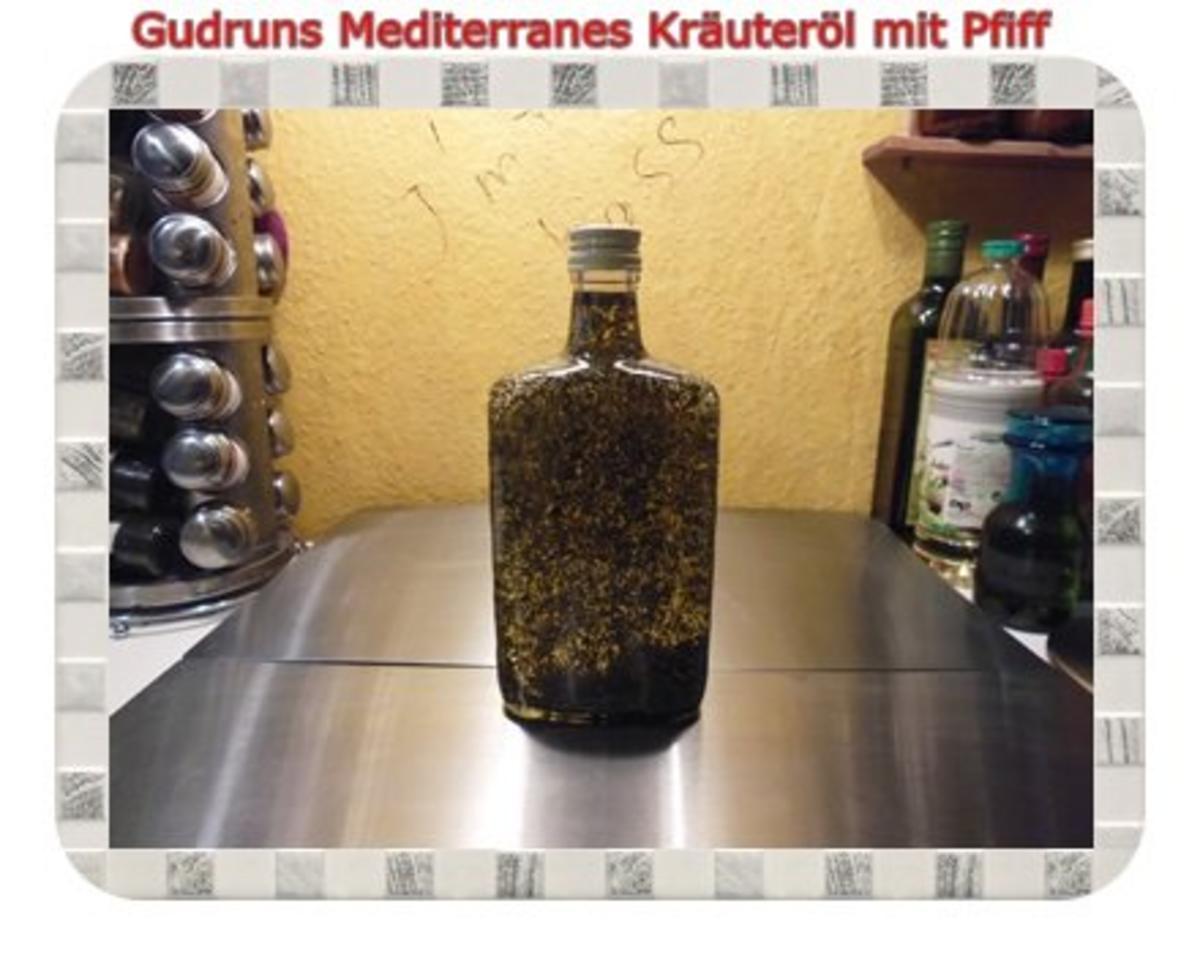 Öl: Mediterranes Kräuteröl mit Pfiff - Rezept - Bild Nr. 4