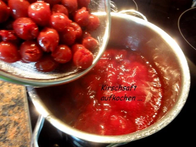 KuchenZwerg:   SCHWARZWÄLDER KIRSCHTORTE - Rezept - Bild Nr. 5