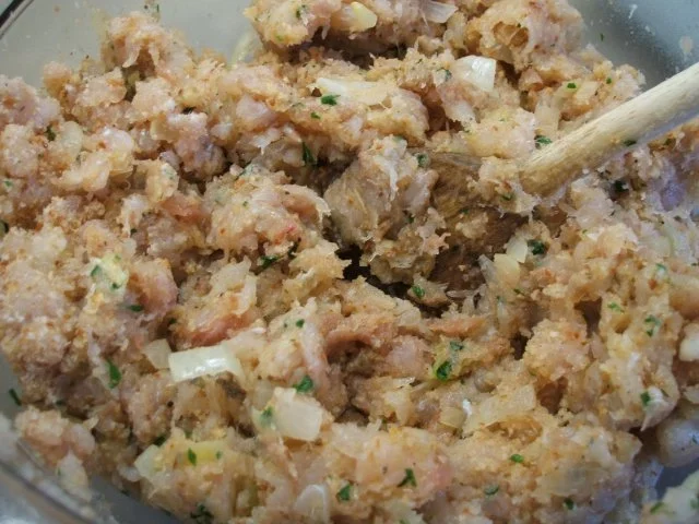 Fisch: Fischknödel mit Petersilienpüree und Cafe-de-Paris-Soße - Rezept - Bild Nr. 4