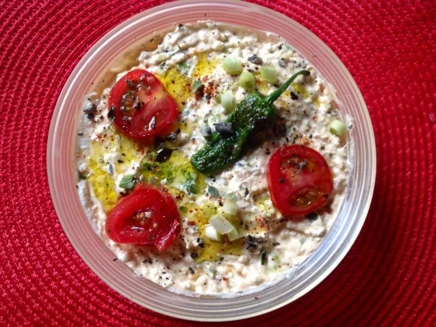 Rezept: Bratpaprika-Frischkäse-Dip Bild Nr. 2 Bratpaprika-Frischkäse-Dip - Rezept - Bild Nr. 2