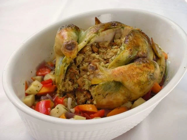 Rezept: Pesto- Brathuhn mit Pfifferling- Semmel-Füllung und Gemüse Bild Nr. 2 Pesto- Brathuhn mit Pfifferling- Semmel-Füllung und Gemüse - Rezept - Bild Nr. 2