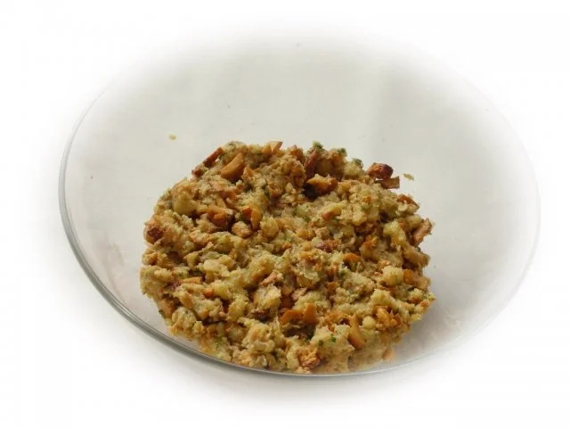 Rezept: Pesto- Brathuhn mit Pfifferling- Semmel-Füllung und Gemüse Bild Nr. 8 Pesto- Brathuhn mit Pfifferling- Semmel-Füllung und Gemüse - Rezept - Bild Nr. 8