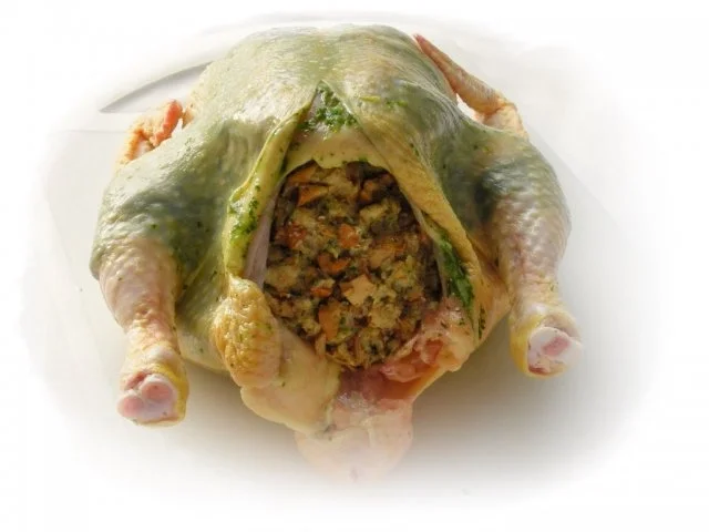 Rezept: Pesto- Brathuhn mit Pfifferling- Semmel-Füllung und Gemüse Bild Nr. 10 Pesto- Brathuhn mit Pfifferling- Semmel-Füllung und Gemüse - Rezept - Bild Nr. 10