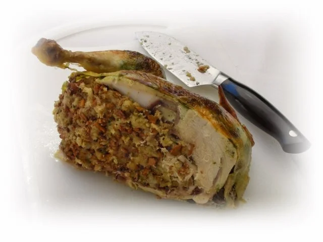 Rezept: Pesto- Brathuhn mit Pfifferling- Semmel-Füllung und Gemüse Bild Nr. 13 Pesto- Brathuhn mit Pfifferling- Semmel-Füllung und Gemüse - Rezept - Bild Nr. 13