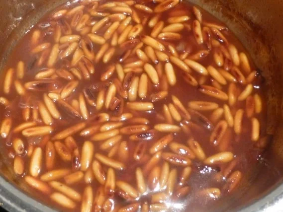 Seeteufel mit Mini-Pak-Choi,Pinienkernsauce und Curryrisotto - Rezept - Bild Nr. 5