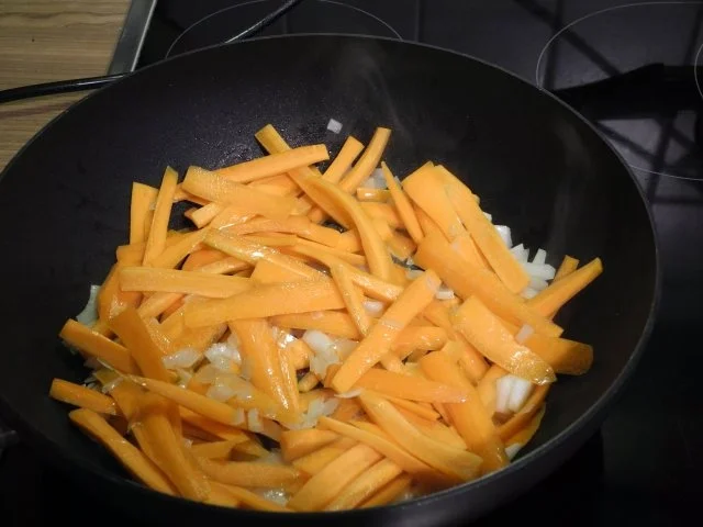 Gemüse - Pfanne mit Naturreis - Rezept - Bild Nr. 6