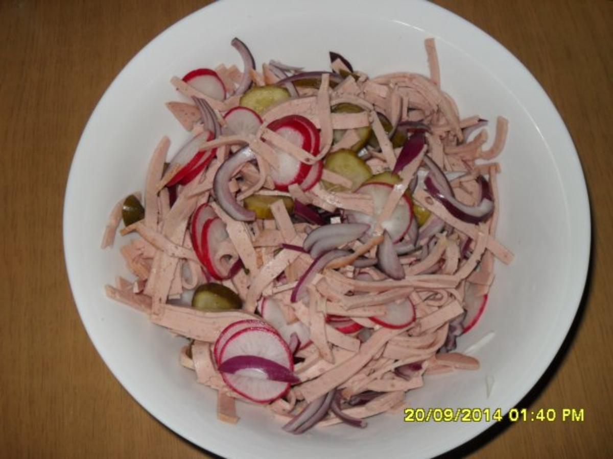 Leberkäs'-Salat - Rezept - Bild Nr. 11