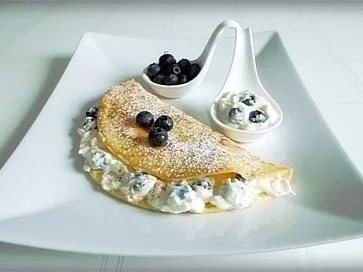 Rezept: Pfannkuchen mit Mascarpone-Heidelbeeren Füllung Bild Nr. 2 Pfannkuchen mit Mascarpone-Heidelbeeren Füllung - Rezept - Bild Nr. 2