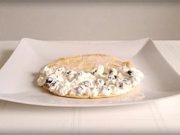 Rezept: Pfannkuchen mit Mascarpone-Heidelbeeren Füllung Bild Nr. 10 Pfannkuchen mit Mascarpone-Heidelbeeren Füllung - Rezept - Bild Nr. 10