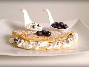 Rezept: Pfannkuchen mit Mascarpone-Heidelbeeren Füllung Bild Nr. 13 Pfannkuchen mit Mascarpone-Heidelbeeren Füllung - Rezept - Bild Nr. 13