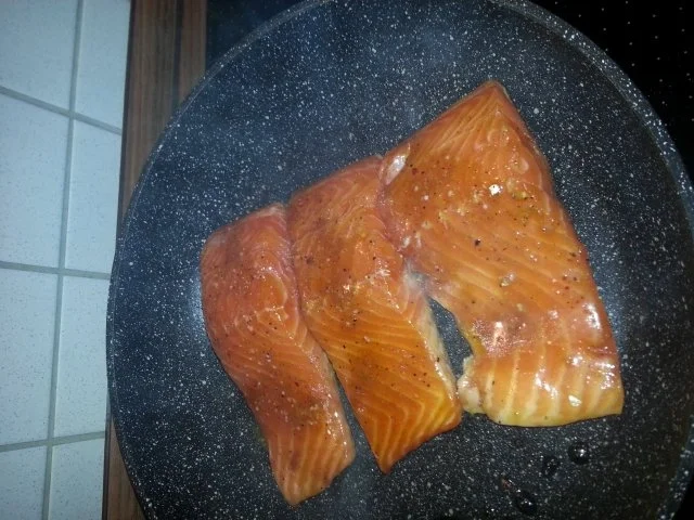 Rezept: Lachsfilet auf Salatbett Bild Nr. 5 Lachsfilet auf Salatbett - Rezept - Bild Nr. 5