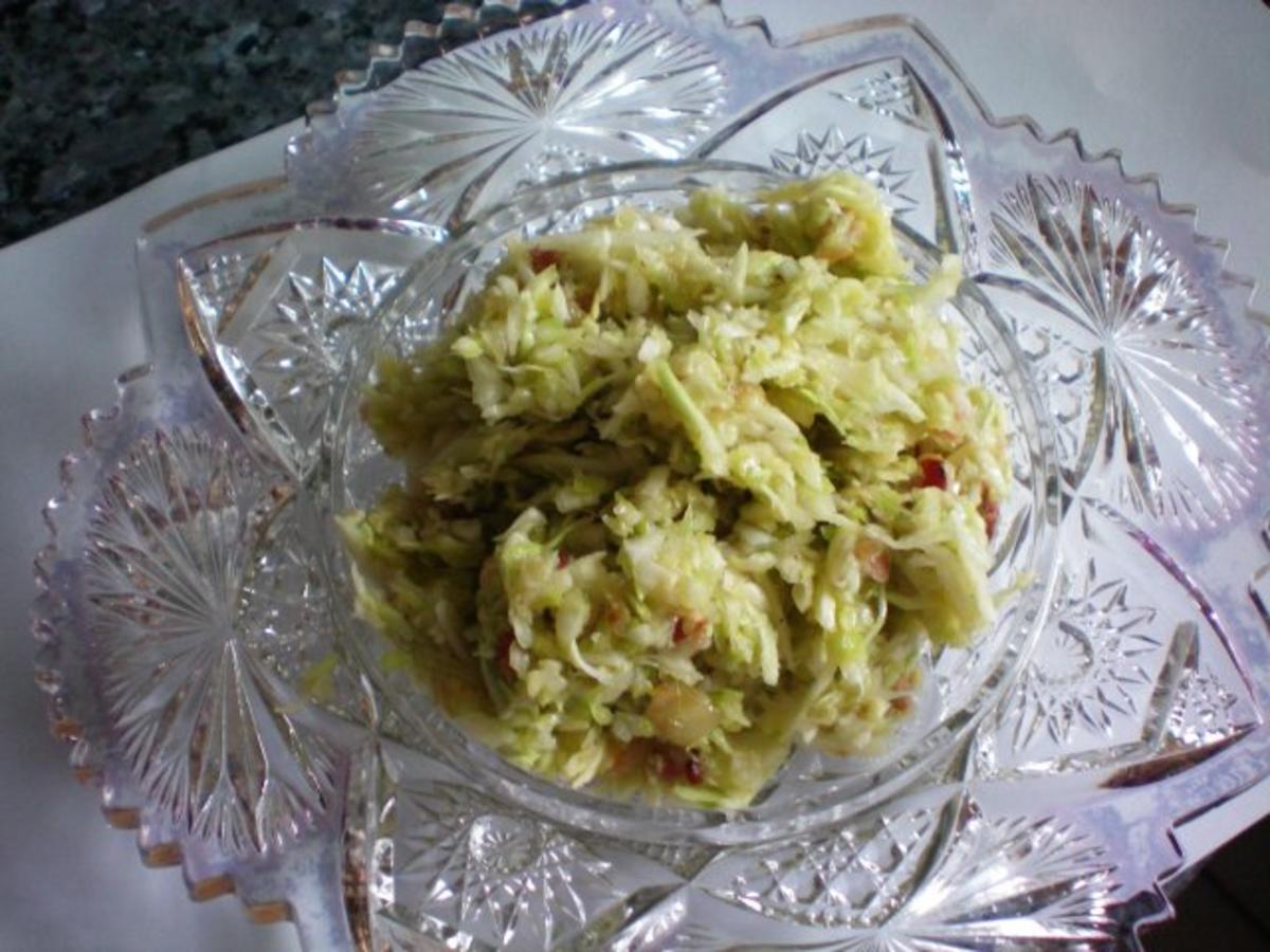 Salat: Krautsalat vom Spitzkohl - Rezept