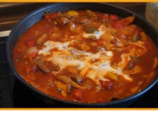 Rahmgulasch à la Papa mit Landnudeln - Rezept - Bild Nr. 16