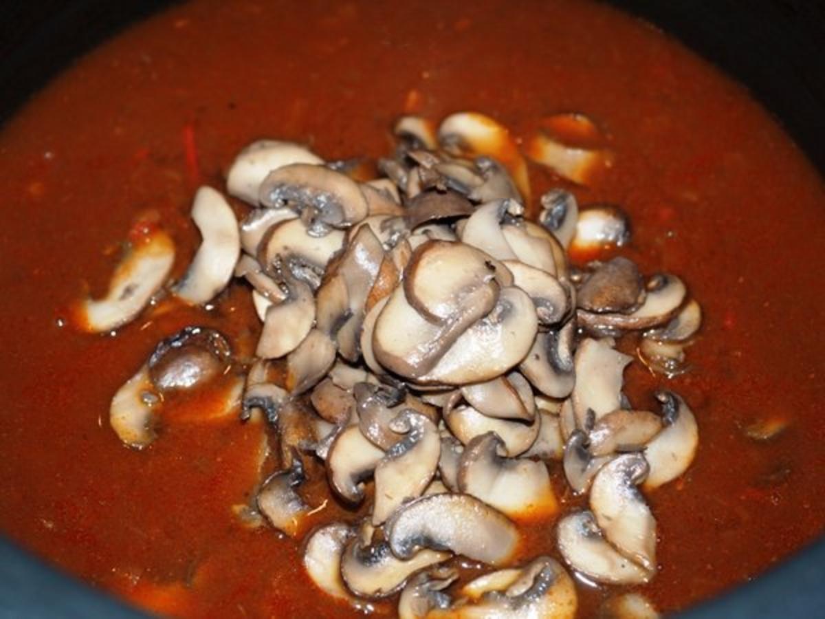 Rindfleischsauce mit Pilzen - Rezept - Bild Nr. 9