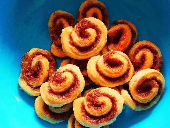 Rezept: Mini Zimtschnecken Bild Nr. 2 Mini Zimtschnecken - Rezept - Bild Nr. 2