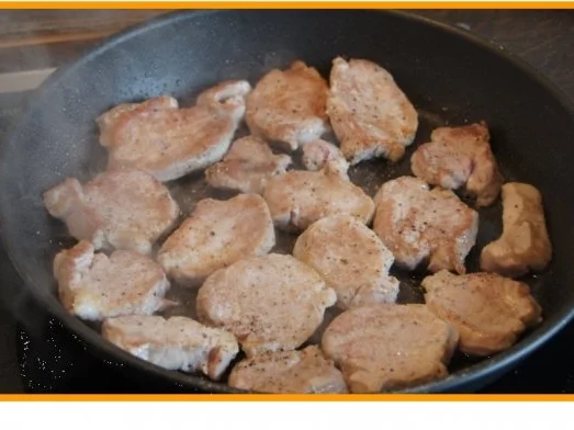 Rezept: Überbackenes Schweinefilet mit Käsekartoffelstampf Bild Nr. 6 Überbackenes Schweinefilet mit Käsekartoffelstampf - Rezept - Bild Nr. 6