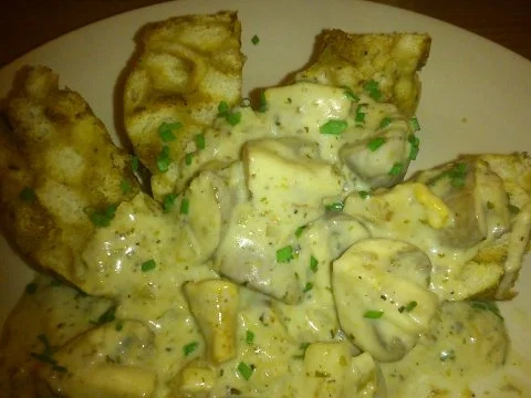 Semmelknödel-Gugelhupf mit Rahmpilzen - Rezept - Bild Nr. 4