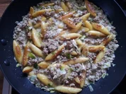 Rezept: Hackfleisch-Lauchpfanne mit Schupfnudeln Hackfleisch-Lauchpfanne mit Schupfnudeln - Rezept