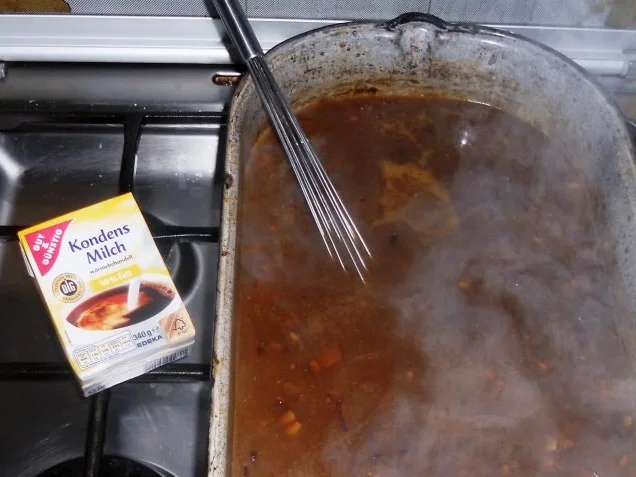 "Oma - Friede`s" - Kohlrouladen in einer feinen Sahnesauce. (Rzpt. um 1920) - Rezept - Bild Nr. 27