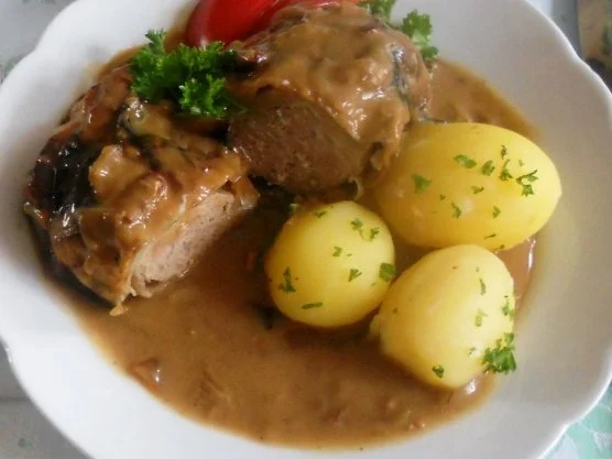 "Oma - Friede`s" - Kohlrouladen in einer feinen Sahnesauce. (Rzpt. um 1920) - Rezept - Bild Nr. 34
