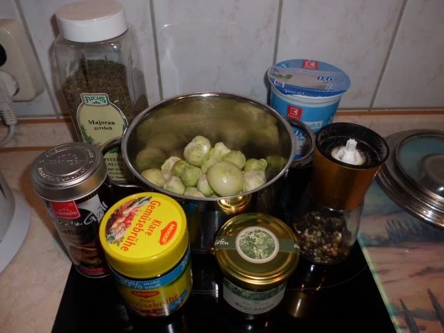 Eintopf: Rosenkohl-Buttermilch-Topf "Hirsch Heinrich" - Rezept - Bild Nr. 2