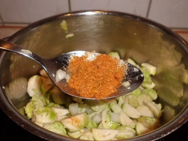 Eintopf: Rosenkohl-Buttermilch-Topf "Hirsch Heinrich" - Rezept - Bild Nr. 4