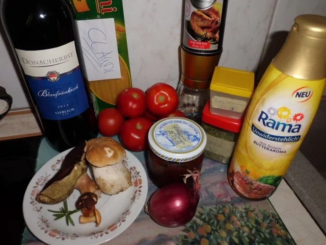 Pfannengericht: Tomaten-Pilzpfanne mit Pasta - Rezept - Bild Nr. 2