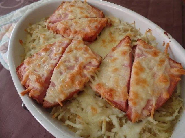 Leberkäse-Ecken auf Sauerkraut - Rezept - Bild Nr. 2