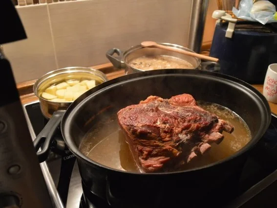 Falscher "Burgunder Braten" - Rezept - Bild Nr. 3