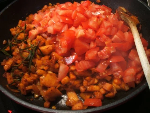 Soßen: Rote Soße - nicht nur aus Tomaten ;-) - Rezept - Bild Nr. 7