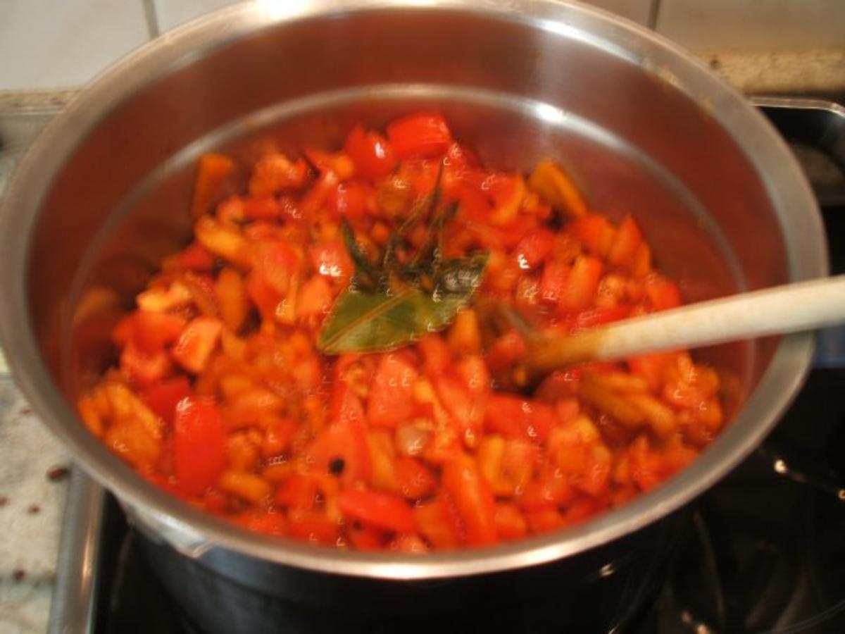 Soßen: Rote Soße - nicht nur aus Tomaten ;-) - Rezept - Bild Nr. 8