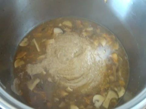 Rezept: Pilz-Maronensüppchen Bild Nr. 14 Pilz-Maronensüppchen - Rezept - Bild Nr. 14