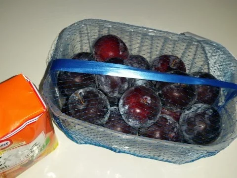 Rezept: Eingemachtes: Pflaumenmarmelade mit einem hauch von Vanille und Rum Bild Nr. 4 Eingemachtes: Pflaumenmarmelade mit einem hauch von Vanille und Rum - Rezept - Bild Nr. 4