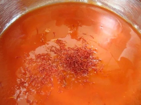 "heißes" Tomatensüppchen mit Kokos-Erdnuss touch - Rezept - Bild Nr. 4