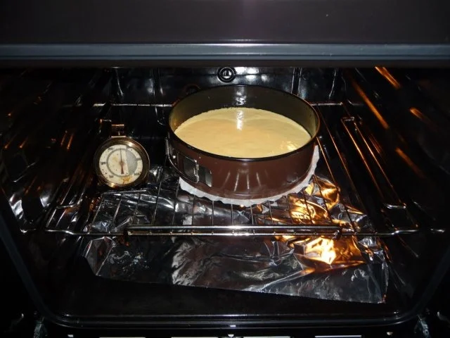 Punschtorte mit Zwetschgen - Rezept - Bild Nr. 2