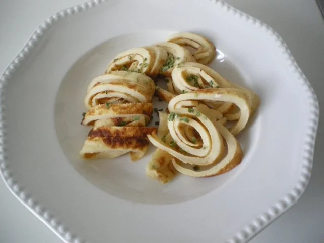 Schnelle Pfannkuchensuppe mit Möhren - Rezept - Bild Nr. 4