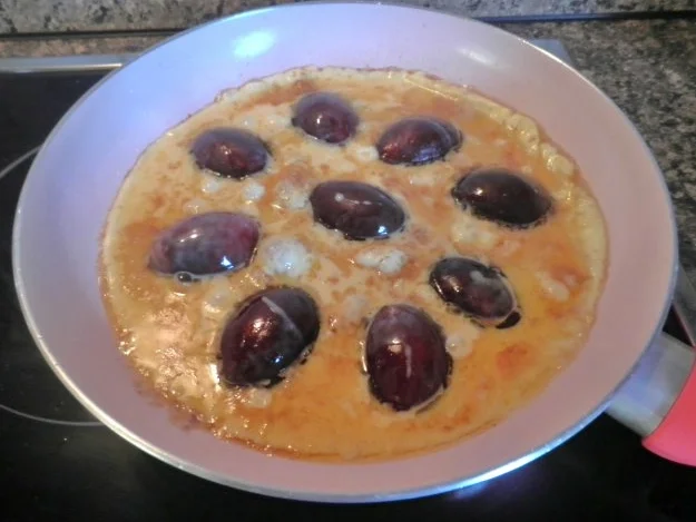 Zwetschgen - Omelett ... - Rezept - Bild Nr. 4