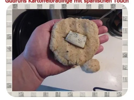 Rezept: Kartoffeln: Kartoffelbratlinge mit spanischen Touch und Knobi-Dip Bild Nr. 8 Kartoffeln: Kartoffelbratlinge mit spanischen Touch und Knobi-Dip - Rezept - Bild Nr. 8