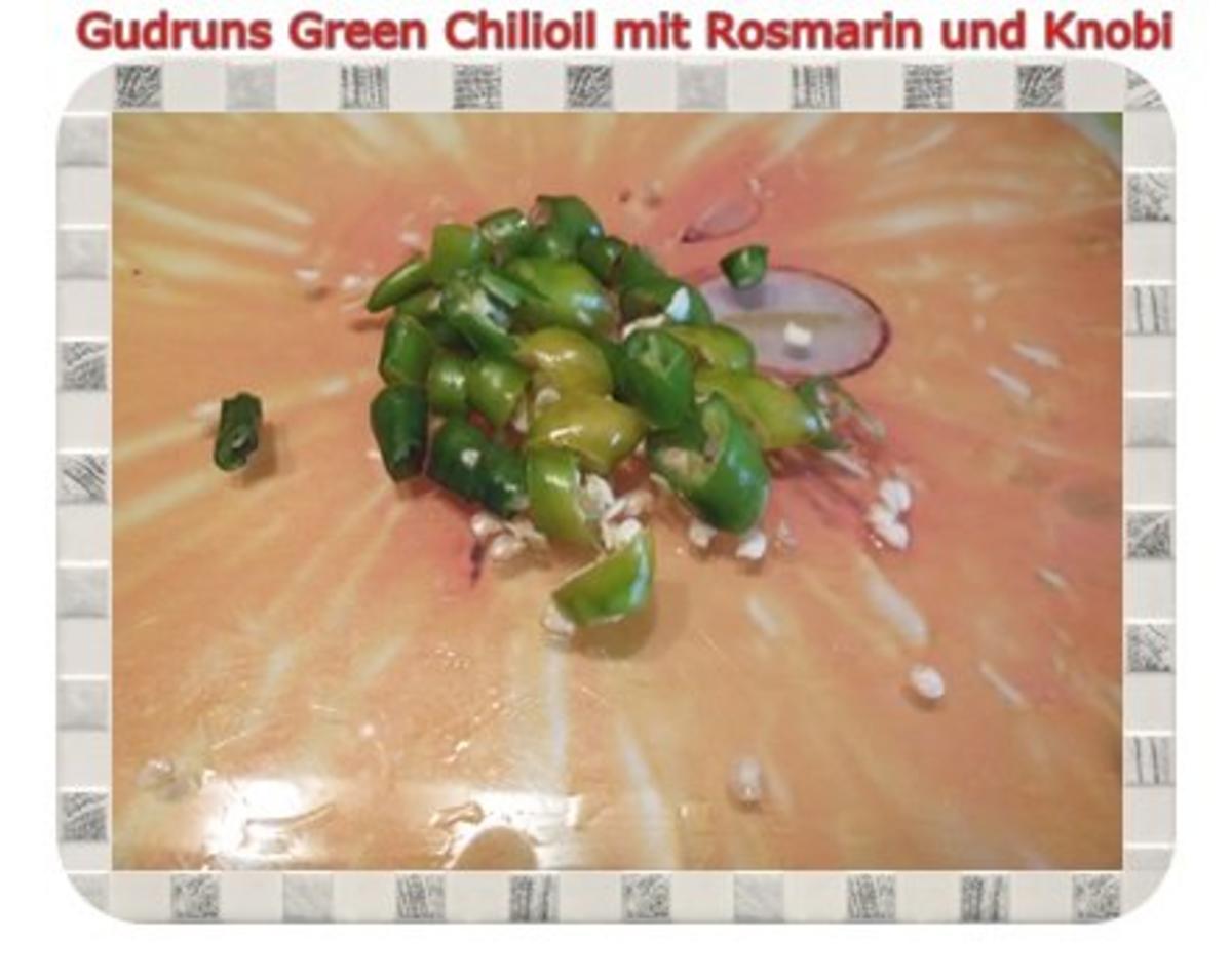Öl: Green Chilioil mit Rosmarin und Knobi - Rezept - Bild Nr. 3