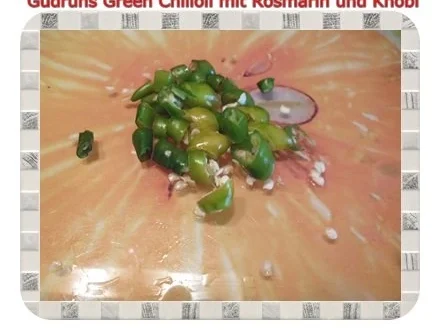 Öl: Green Chilioil mit Rosmarin und Knobi - Rezept - Bild Nr. 3