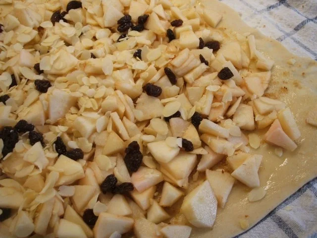 Backen: Wiener Apfelstrudel - Rezept - Bild Nr. 11