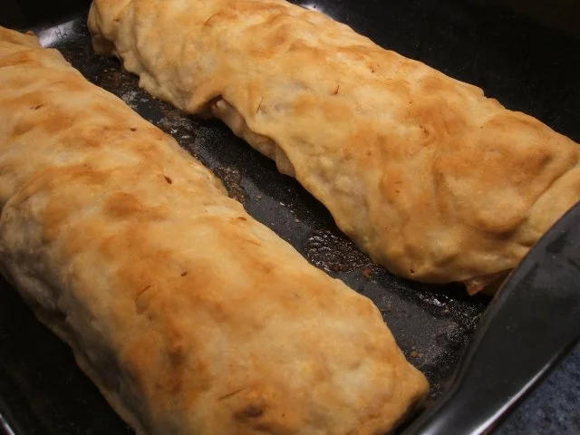 Backen: Wiener Apfelstrudel - Rezept - Bild Nr. 14