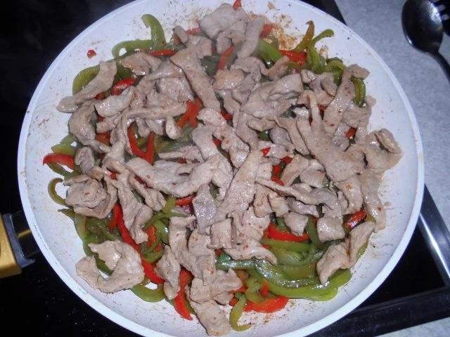 Schweineschnitzelstreifen mit Paprika in Soja-Sauce - Rezept - Bild Nr. 14