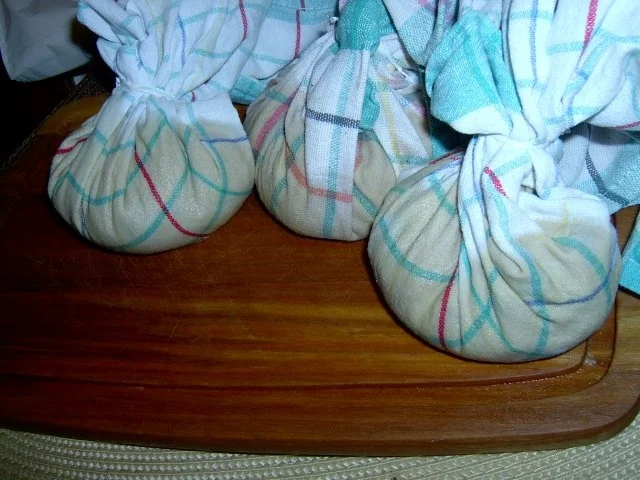 Kartoffelknödel mit Paprika und Schinken - Rezept