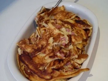 Rezept: Herzhafter Kaiserschmarrn Herzhafter Kaiserschmarrn - Rezept