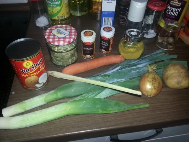 Rezept: Currysuppe Bild Nr. 2 Currysuppe - Rezept - Bild Nr. 2