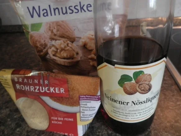 Birnen - Joghurt - Dessert, Marsala - Zwetschgen - Soße und karamelisierte Walnüsse ... - Rezept - Bild Nr. 12