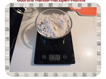 Muffins: Mandel-Marzipan-Muffins - Rezept - Bild Nr. 4